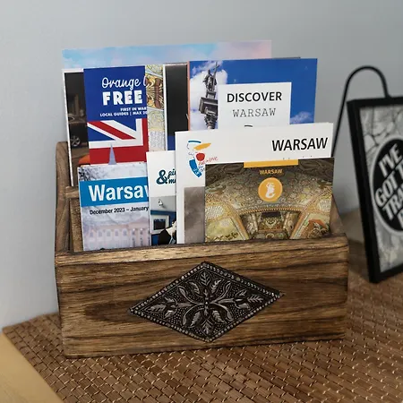 Blue Rooster - Free Parking Space