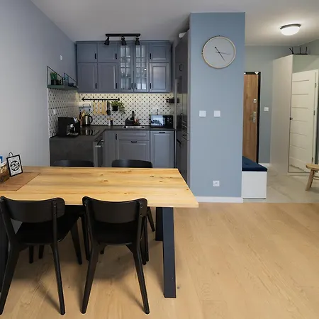 Blue Rooster - Free Parking Space Apartman